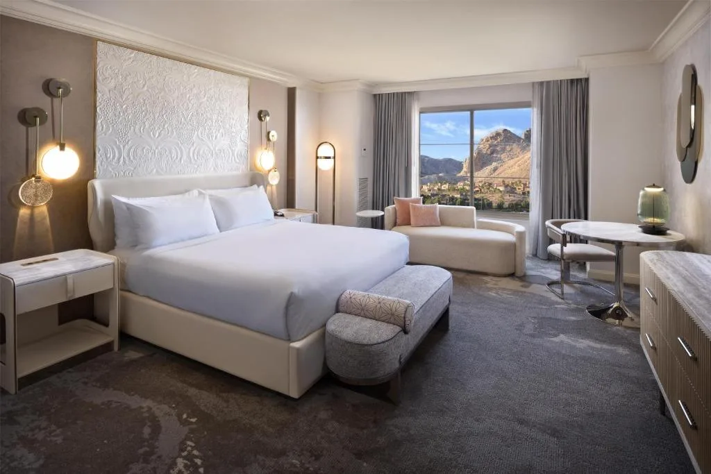 Hilton Lake Las Vegas Resort & Spa: another view