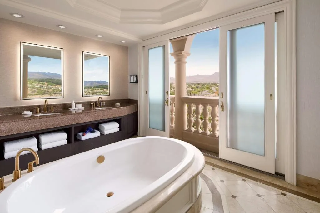 JW Marriott Las Vegas Resort & Spa: another view