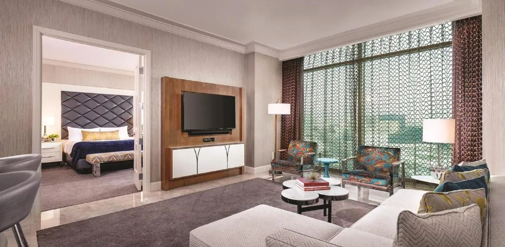 Mandalay Bay: another view